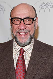 How tall is F. Murray Abraham?